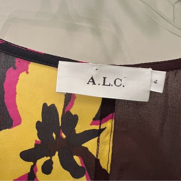 A.L.C. Claire Floral Print Midi Wrap 100% Silk Dress Size 4 - Picture 9 of 11